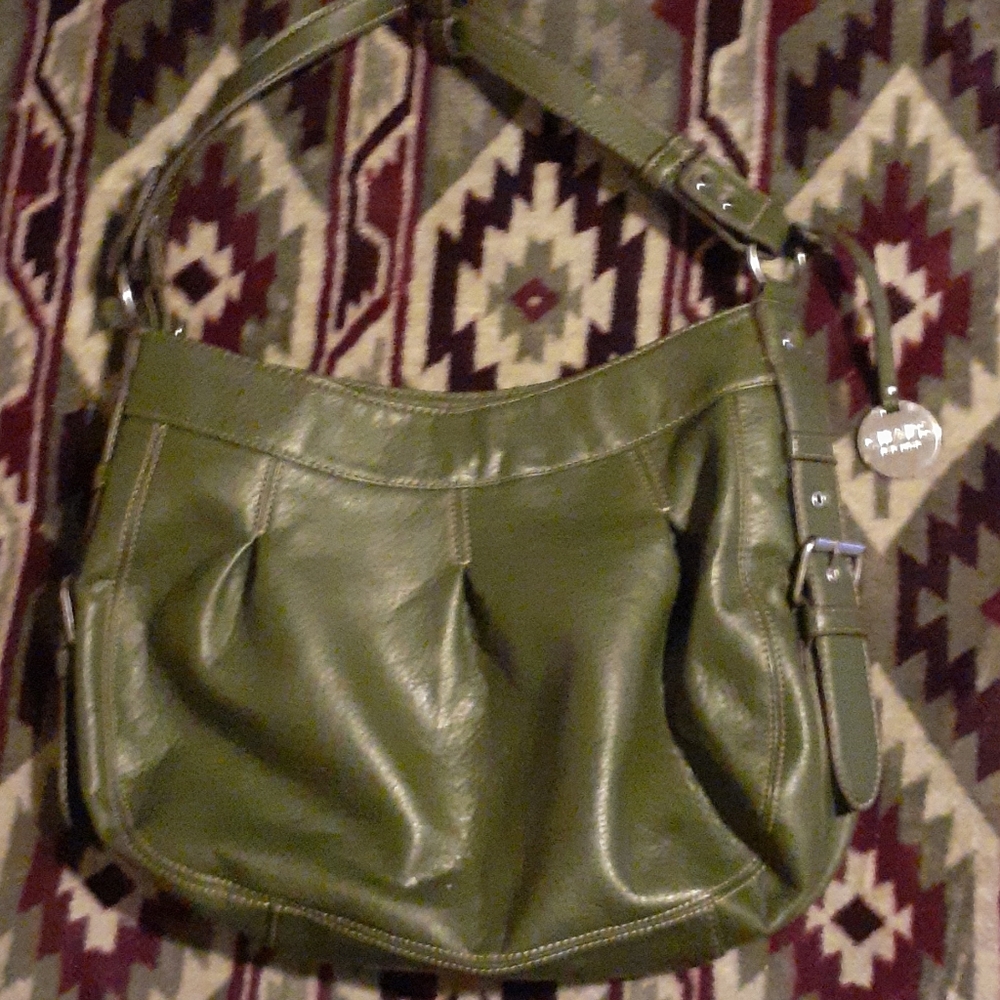 *NEW Chaps hand bag